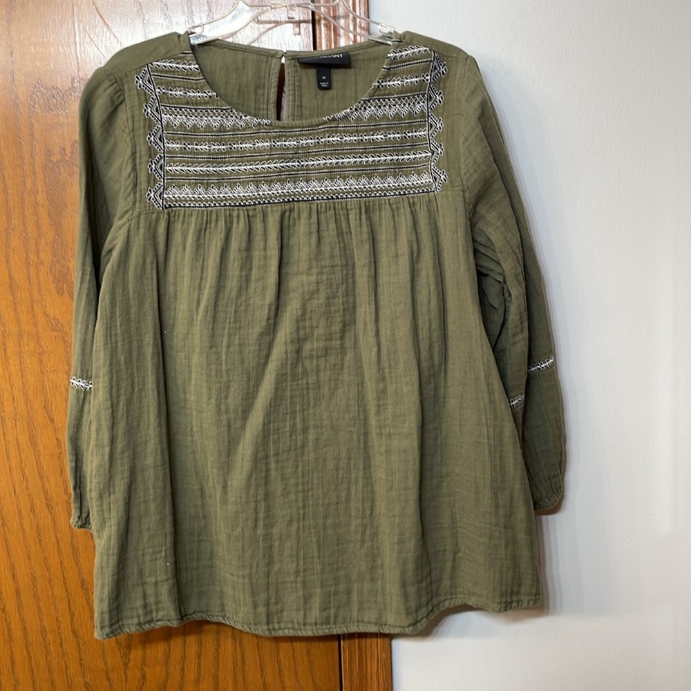 LANE BRYANT UEC Womens Size 14 Embroidered Black White Green Peasant Top Blouse